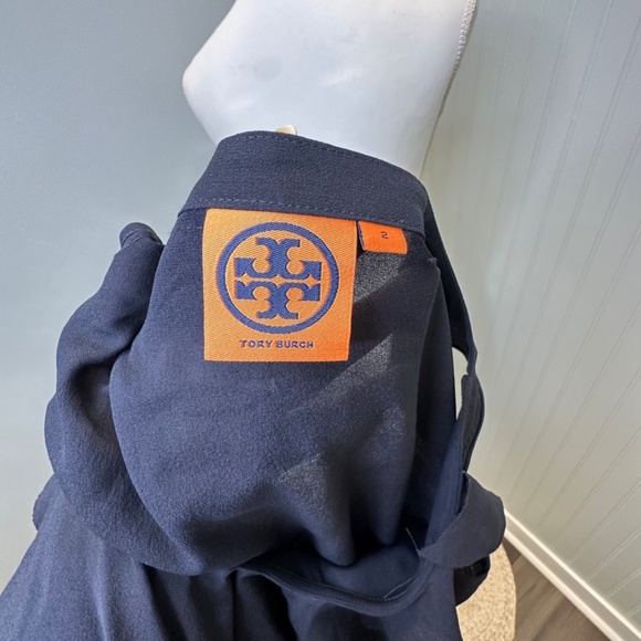 Tory Burch Navy Blue 100% Silk Ruffled blouse size 2 - Picture 6 of 9